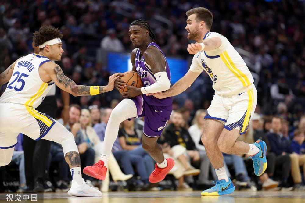 球到达罚球 球到达罚球