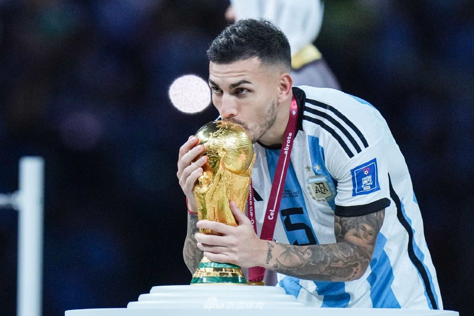 频繁成为媒 频繁成为媒